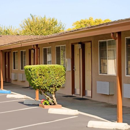 Americas Best Value Inn Los Banos Dış mekan fotoğraf