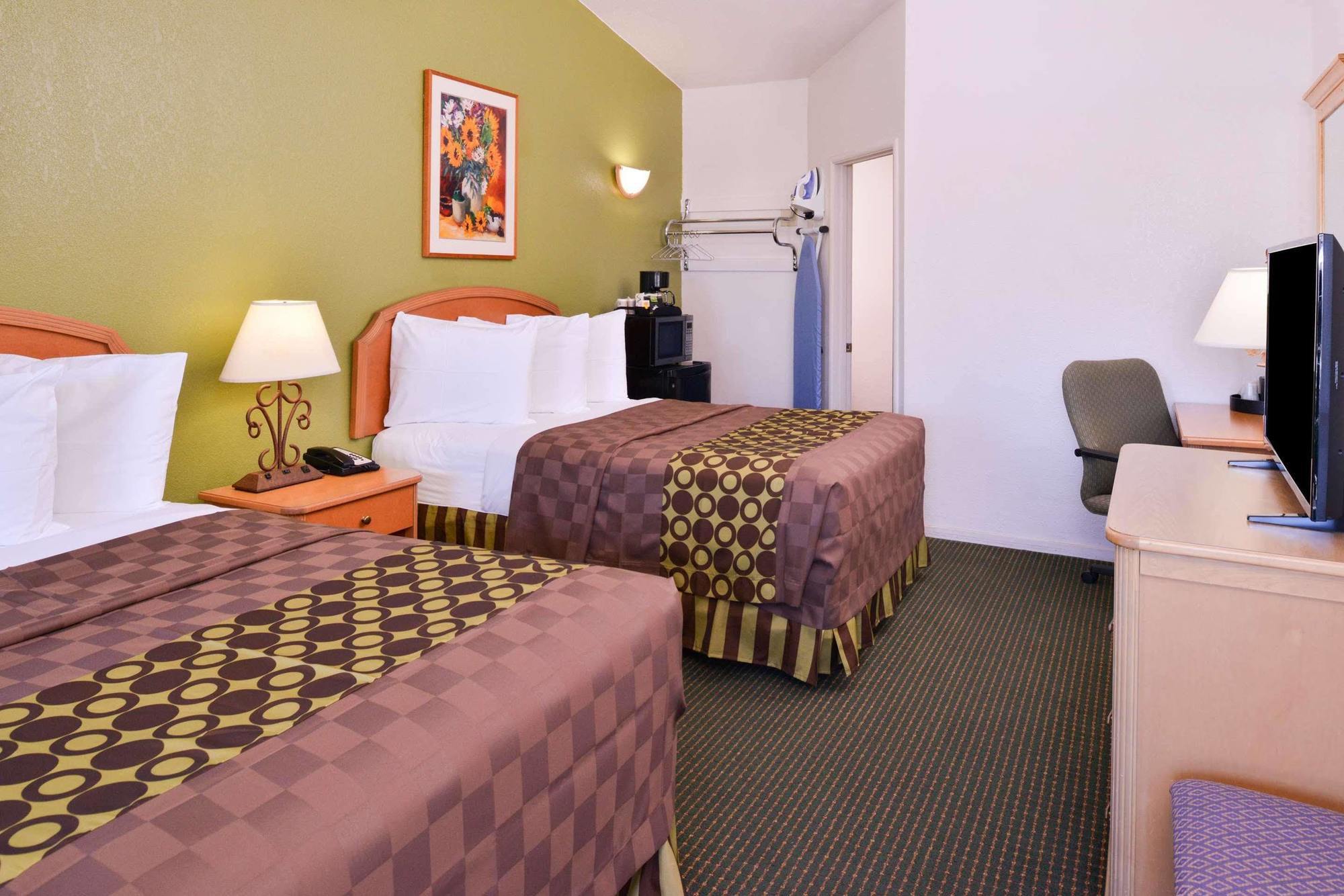 Americas Best Value Inn Los Banos Dış mekan fotoğraf